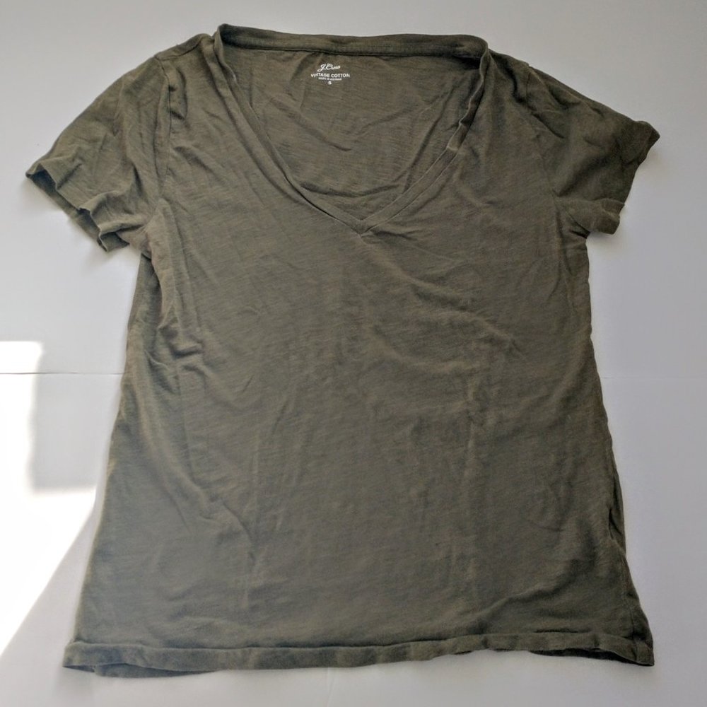 J. Crew Vintage Cotton V neck tee in Dark Olive